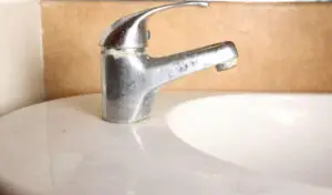 Scale of water